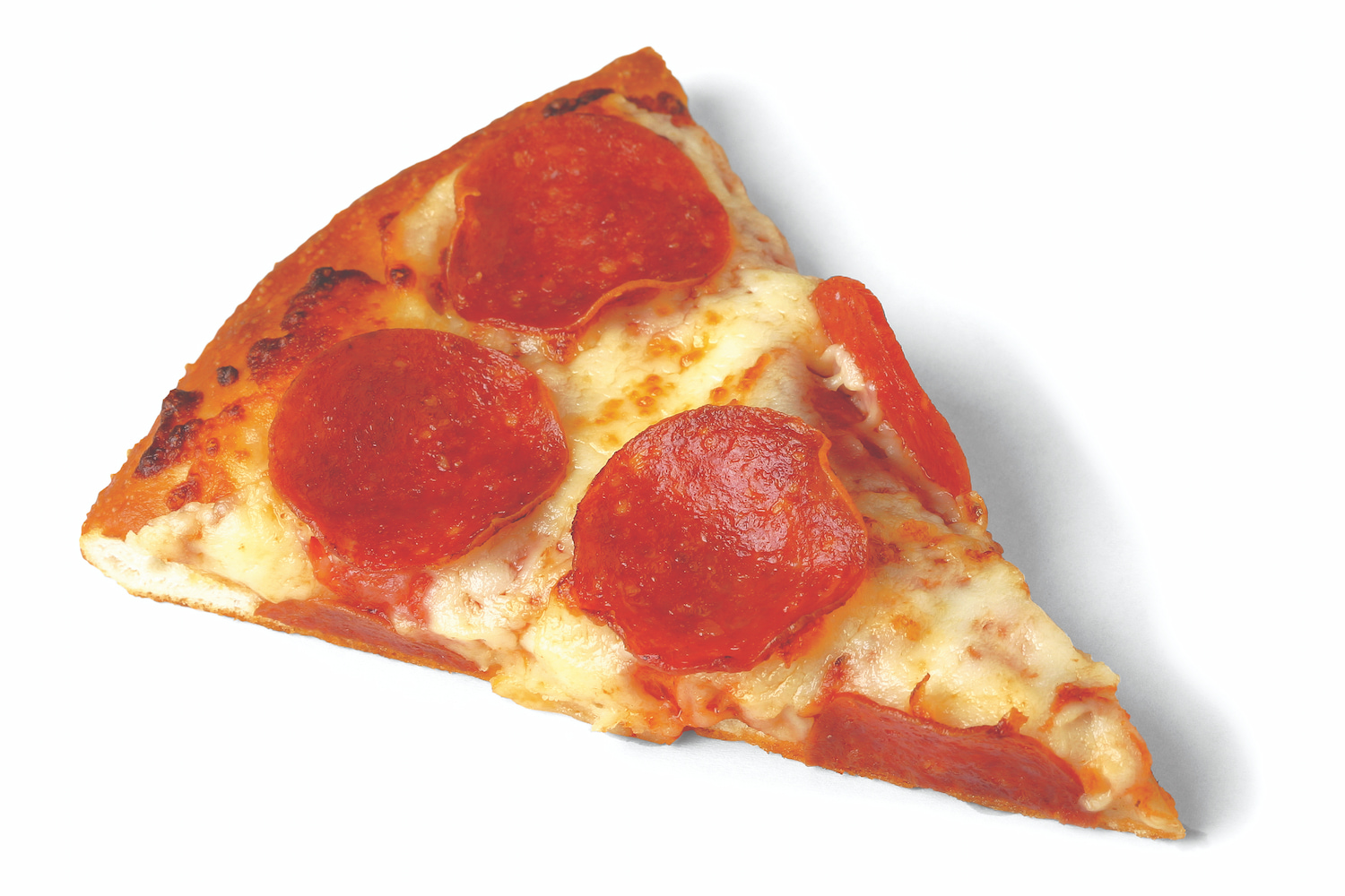 Une tranche de pizza au pepperoni